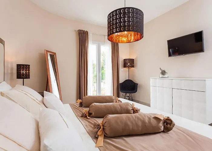 Jasmina * Ostrvo Šijak